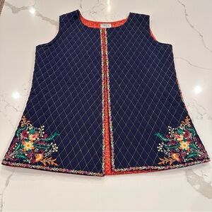 Chinyere Floral Embroidered Quilted Diamond Stitch Vest Womens M Asian Blue Red